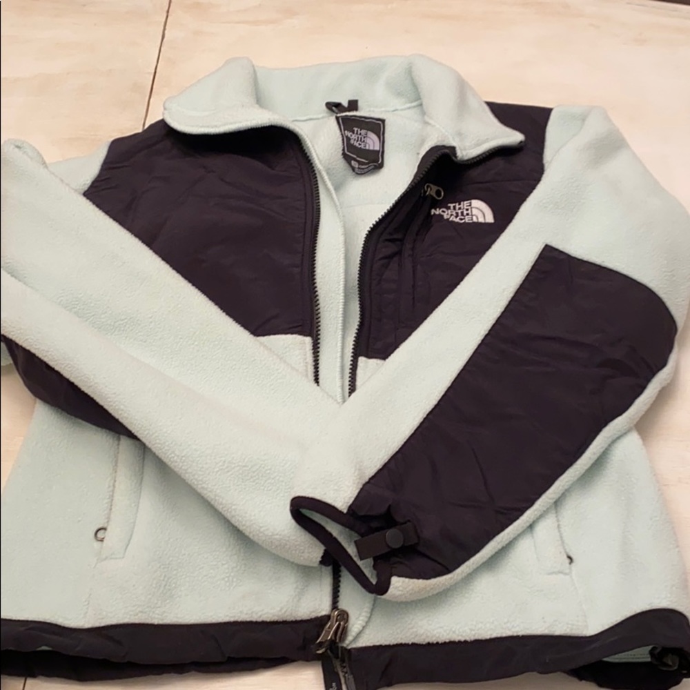 Women’s north face size small petite jacket